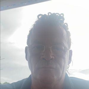 Meet your Posher, Troy